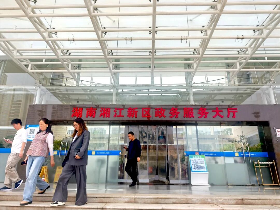 把“办不成”办成!这个大厅年受办业务近100万件