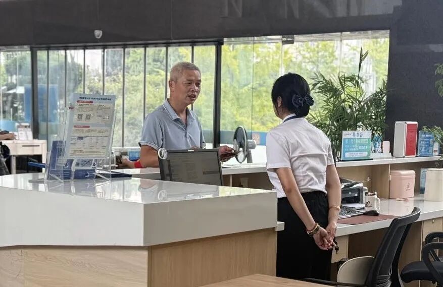 把“办不成”办成!这个大厅年受办业务近100万件