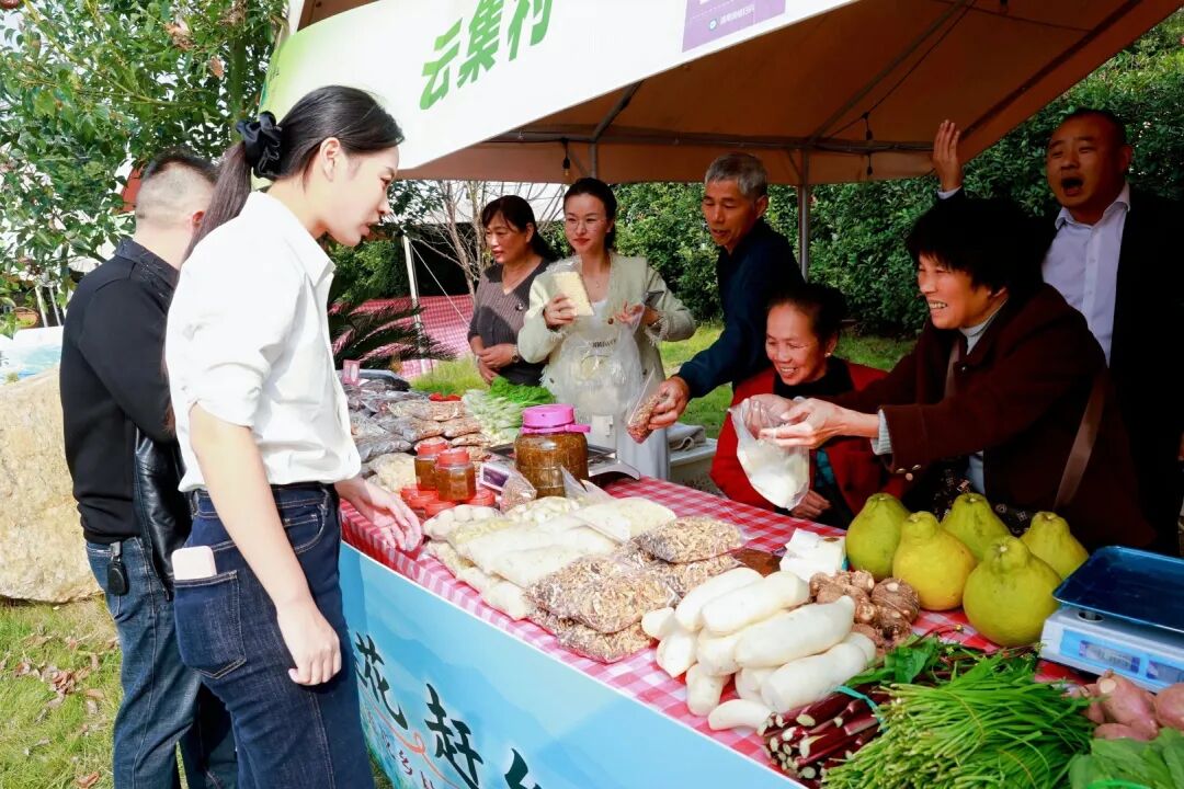 好热闹!周末来长沙莲花山解锁新玩法