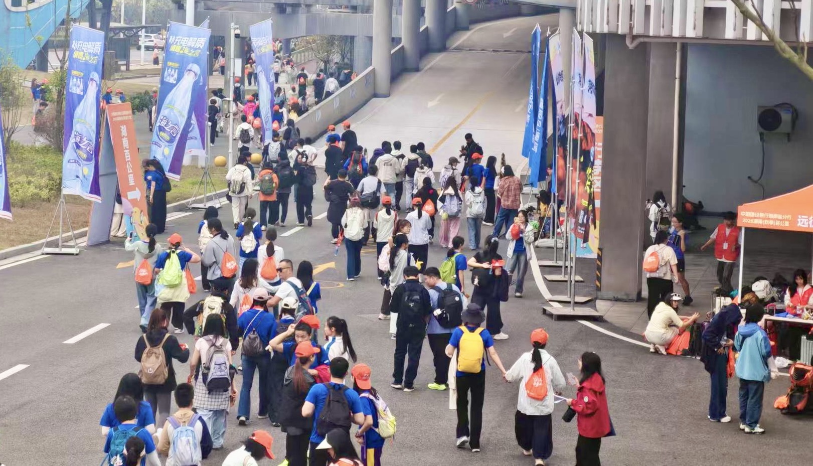 青春长征，奔向韶山！湖南2026湖南（秋季）百公里毅行今日启程！