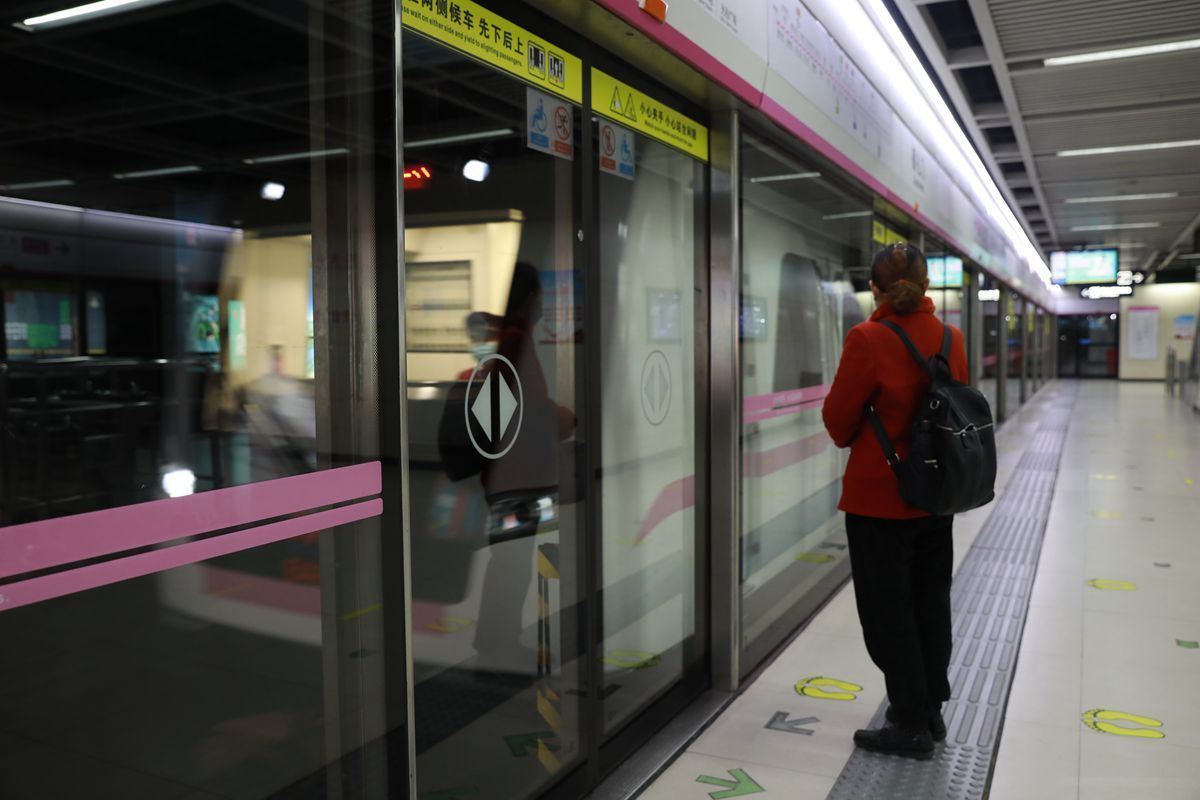 重启！武汉6条地铁线恢复运营