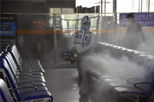 时隔65天，首趟旅客列车抵达武汉！