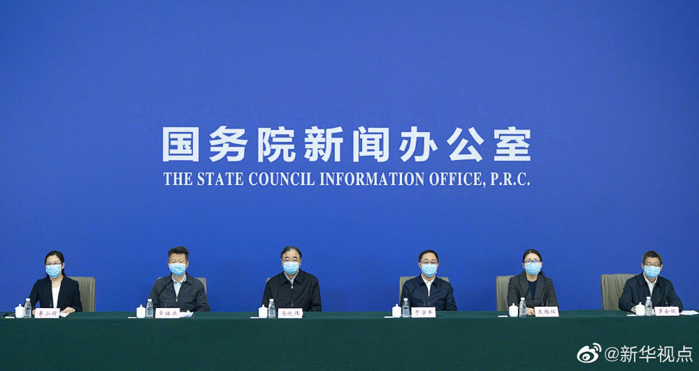 全国疫情传播基本阻断 4万多名援鄂医务人员无一人感染