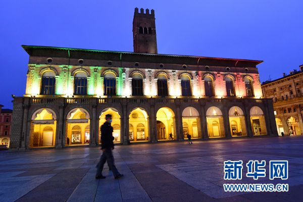 至暗时刻，他们迎来了中国医疗队!