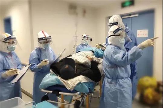 【你有多美】北医三院援湖北医疗队：“我们还有任务，要最后撤离”