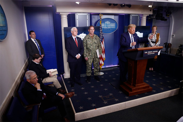 特朗普：美国新冠肺炎死亡病例将达到＂可怕程度＂