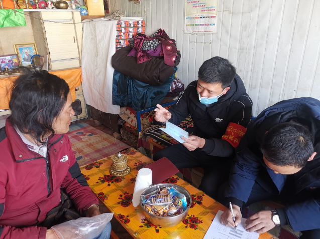 “冲锋在前，是我们应有的样子”