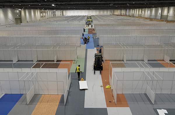 疫情凶猛，英国将至少再建9所野战医院