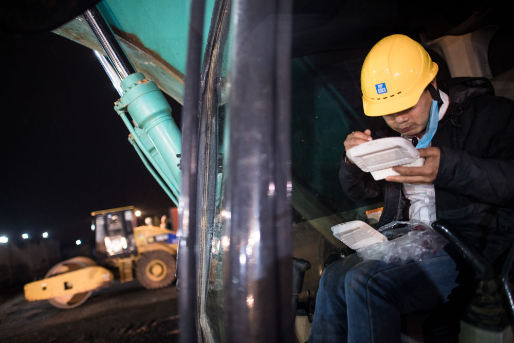 这封感谢信比钱更重要，因为我也是英雄了!