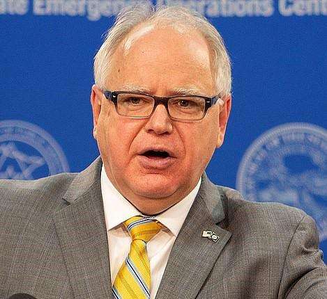 示威升级、疫情蔓延、大选将至，怎么办？美国政客：甩锅