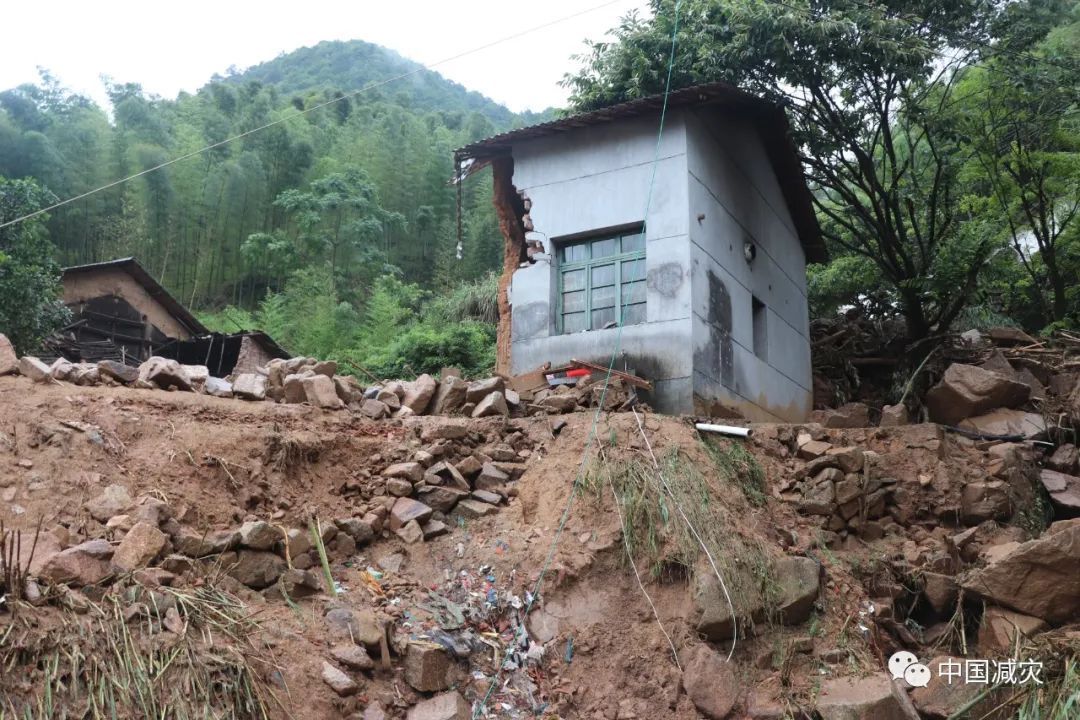 强降雨致8省区176万人受灾