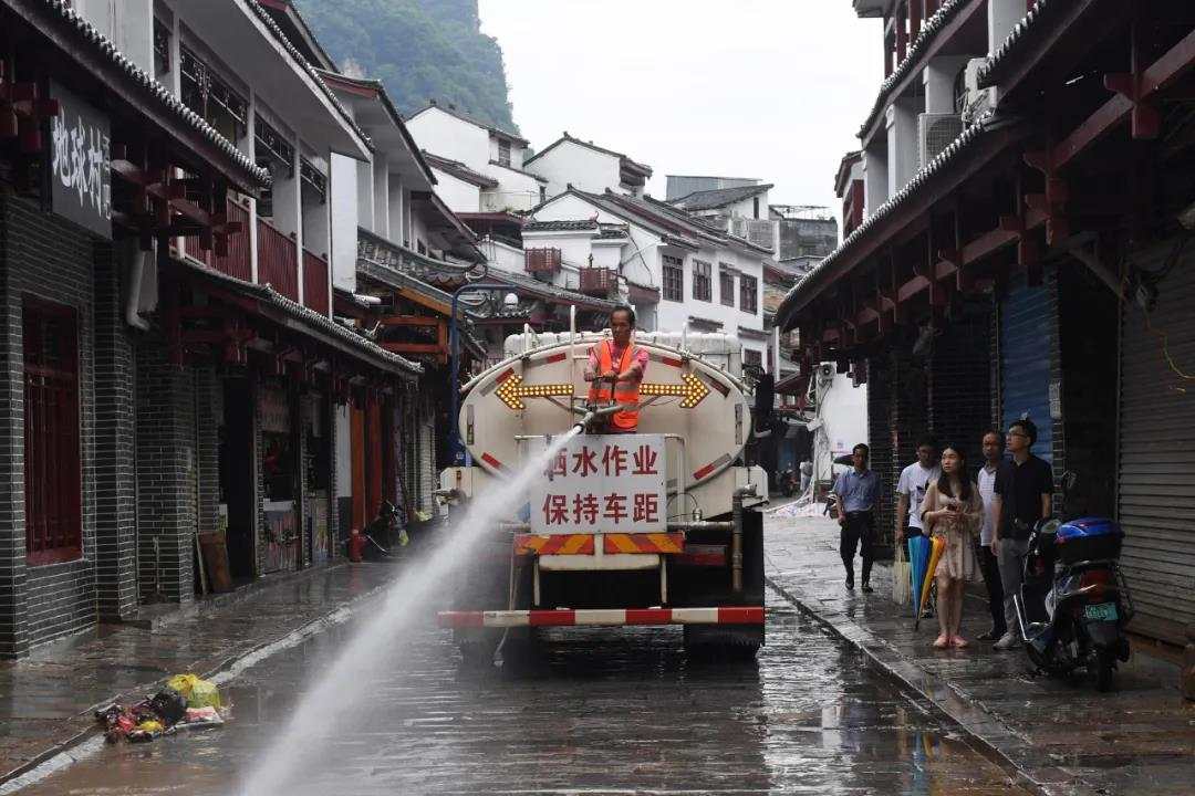 揪心！南方洪涝灾害致260多万人次受灾