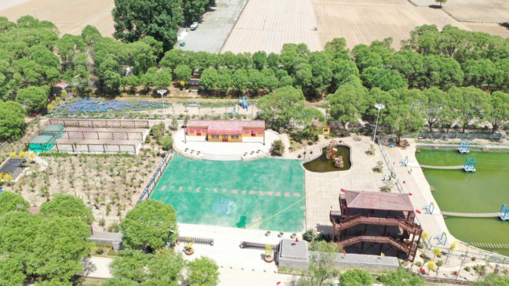 德善草原花开遍野——鄂托克前旗脱贫攻坚纪实