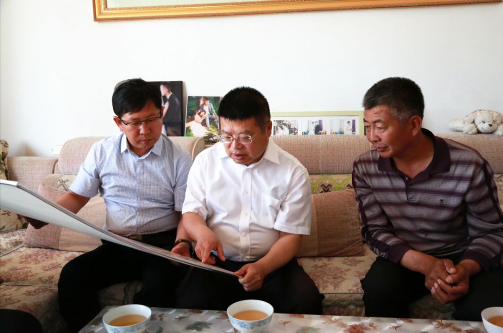 德善草原花开遍野——鄂托克前旗脱贫攻坚纪实