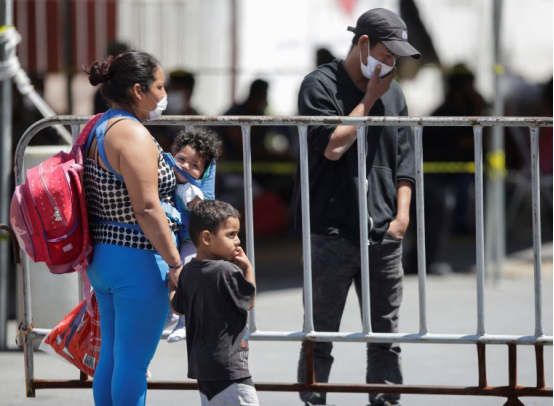 北美观察丨特朗普企图把疫情反弹“甩锅”墨西哥 美国把墨西哥当成“替罪羊”熟门熟路