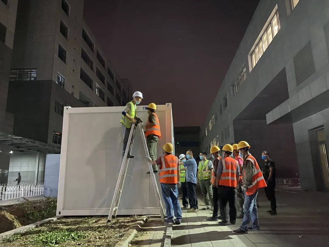 北京协和医院建成新冠核酸采样方舱，明天投入使用