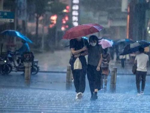 266站降雨超过100毫米 张家界、怀化启动防汛Ⅲ级应急响应