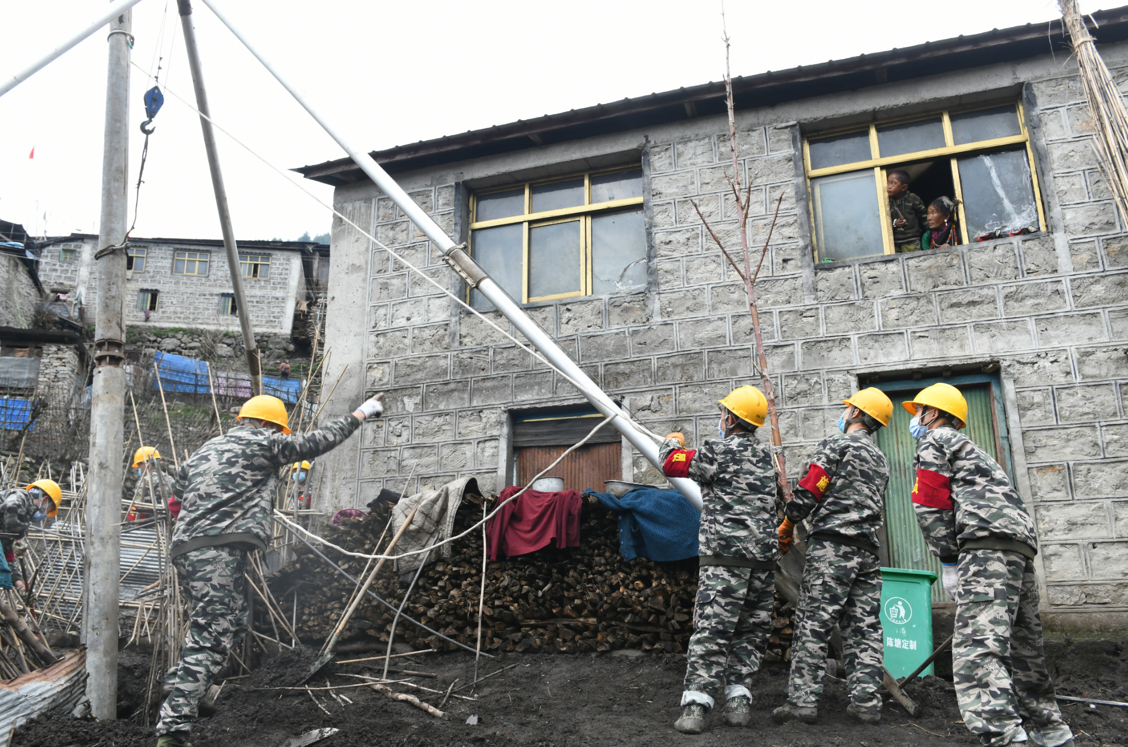 西藏“三区三州”深度贫困地区电网建设顺利完工
