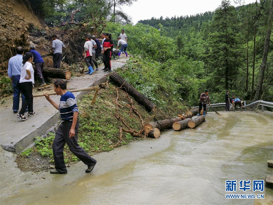 “追”雨记