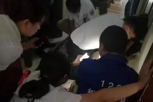 95后大学生刚入职就旷工！得知原因后同事服了