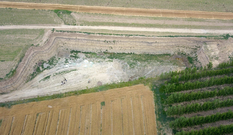 部分农村“卖土、盗土”频发，有的“平地变盆地”