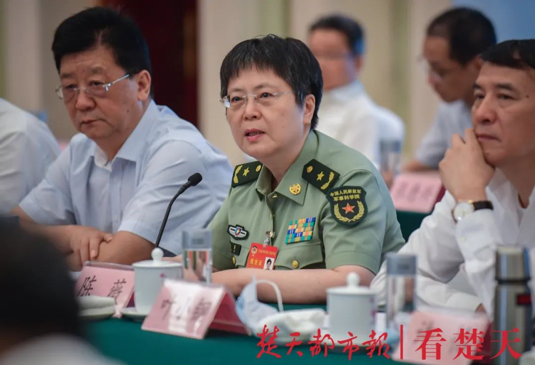 陈薇院士:3月16日,全世界第一针新冠疫苗打在武汉 - 健康要闻 - 新湖南