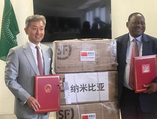 纳米比亚卫生部长：中国为世界各国树立了杰出的抗疫榜样