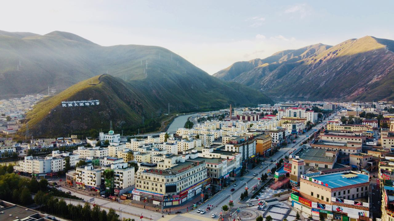 【民族团结党旗红】玉树实践：把基层干部培养好 下去后给老百姓服务好