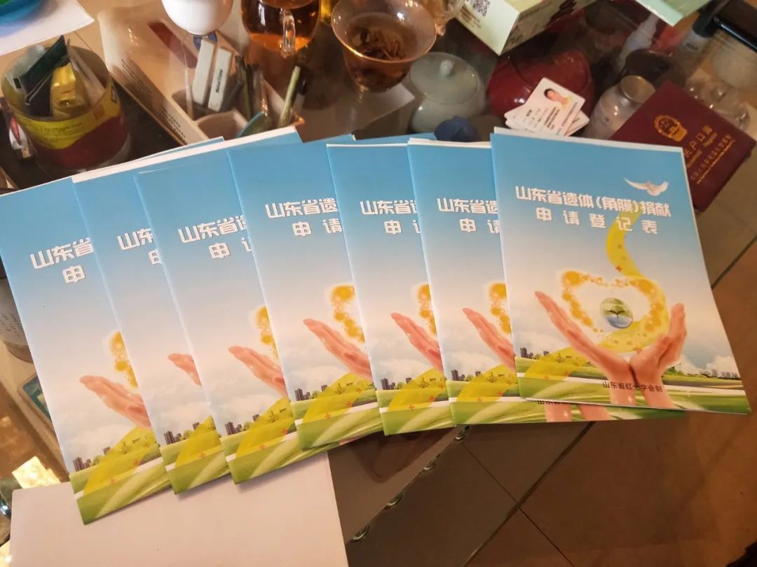 大爱!一家三代7口人，全签了