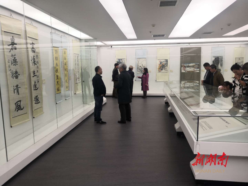 湖南徐悲鸿艺术馆开馆 徐悲鸿与近现代文艺名家作品首次来长展出 - 艺术 - 新湖南