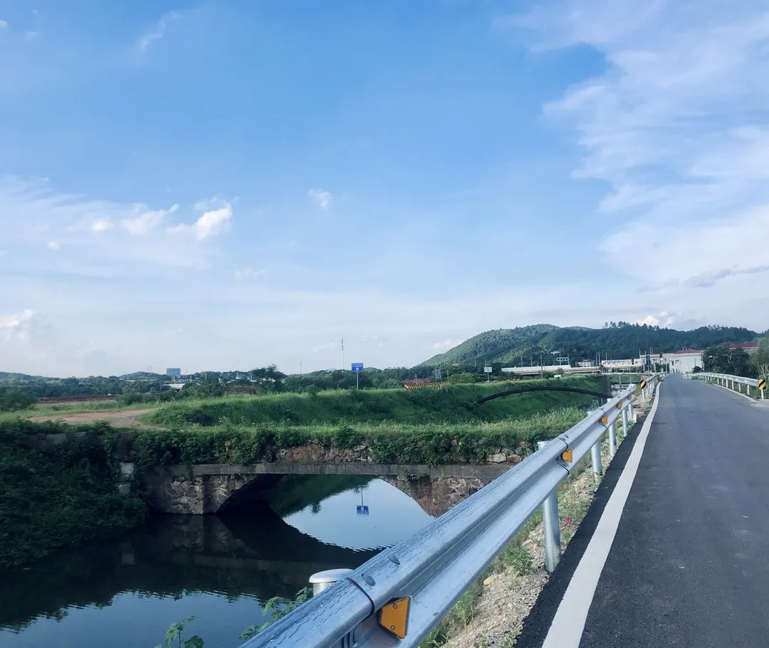 长沙市天心区暮云街道暮云新村一景