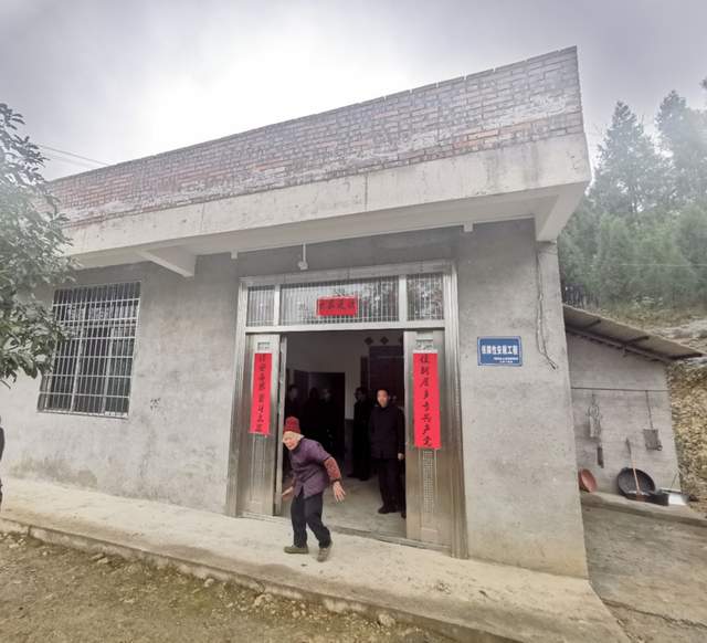 隆回县篇︱湖南建档立卡贫困人口最多的县，是如何抓好农村危房改造的
