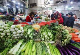 “海吉星”加强蔬菜供应，保障市民“菜篮子”