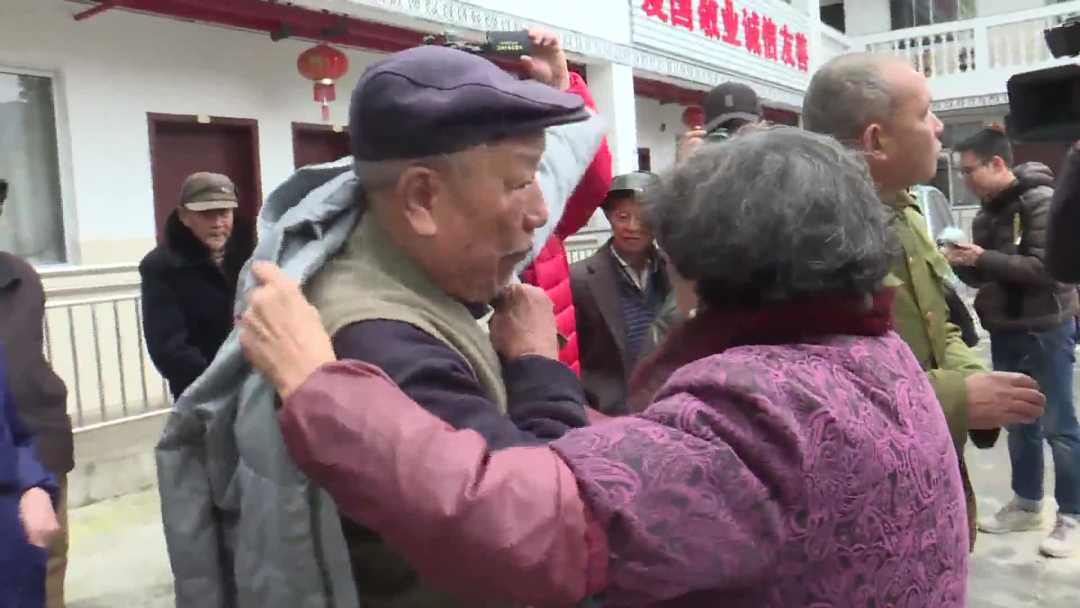 一诺千金！90岁奶奶10年还款2077万