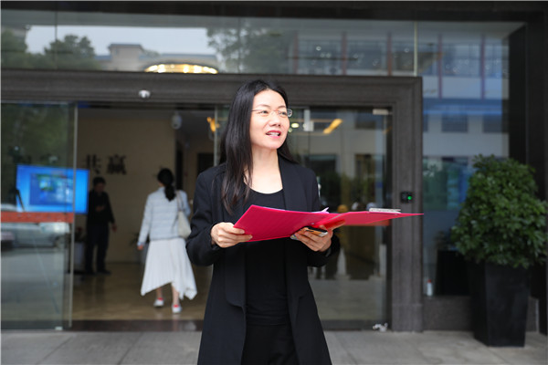 省委统战部常务副部长徐克勤出席并讲话,省委统战部二级巡视员宋峥嵘