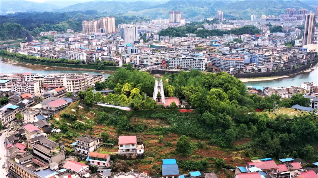 湖南为什么这样红 | 新晃:这群人用青春和生命铸就丰碑!