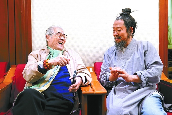 七一勋章获得者艺术家蓝天野曾是地下党员