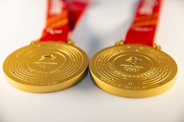 北京冬奥会金银铜奖牌图片