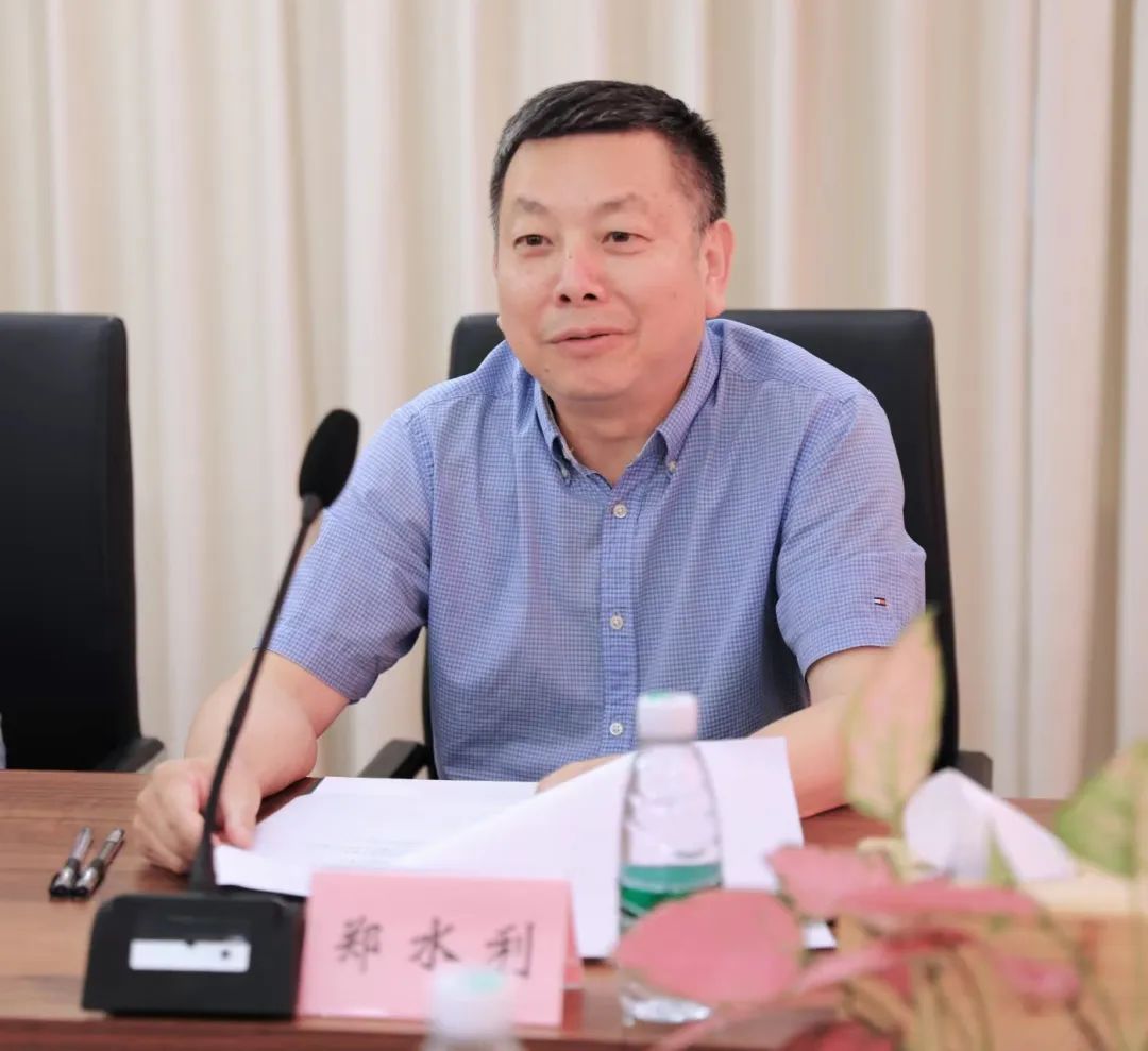 新田县委副书记,县长黄永英一行到访驻深办,广东省