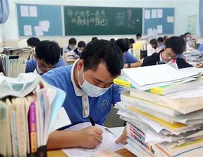 高考后考生心态如何调整？家长这么做就对了