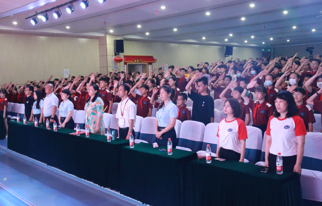 感恩成长 筑梦未来——开福区第一小学举行六年级毕业典礼