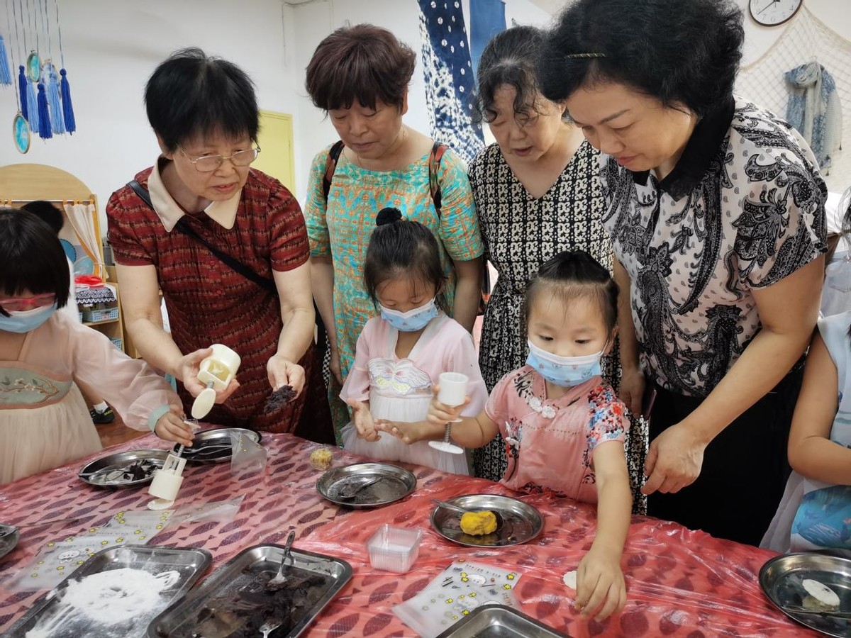 传统文化共传承 月满中秋童欢乐——湖南师范大学幼儿园开展中秋节系列活动