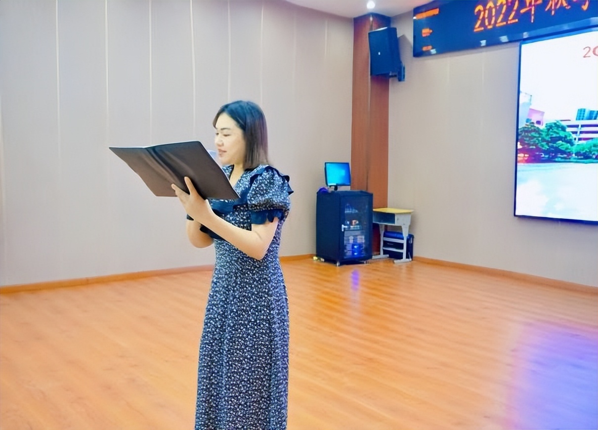 怀揣梦想 “星”向未来——湖南人文科技学院召开2022年秋季实习生见面会