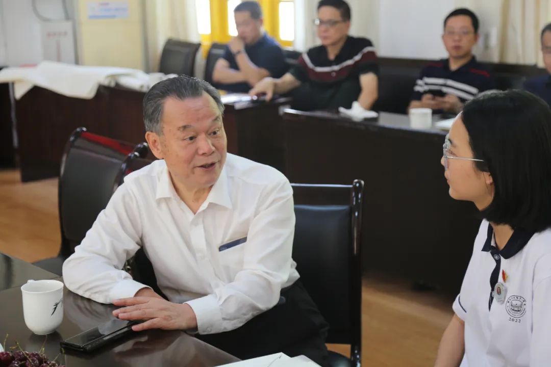 中科院院士,北大原校长周其凤回乡捐赠教育奖励基金-新湖南