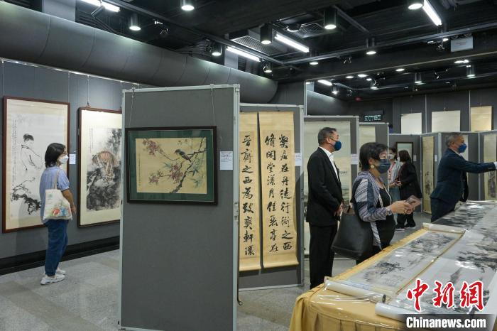 香港“香港美术家、收藏家—春风万里书画展”开幕 - 华声在线