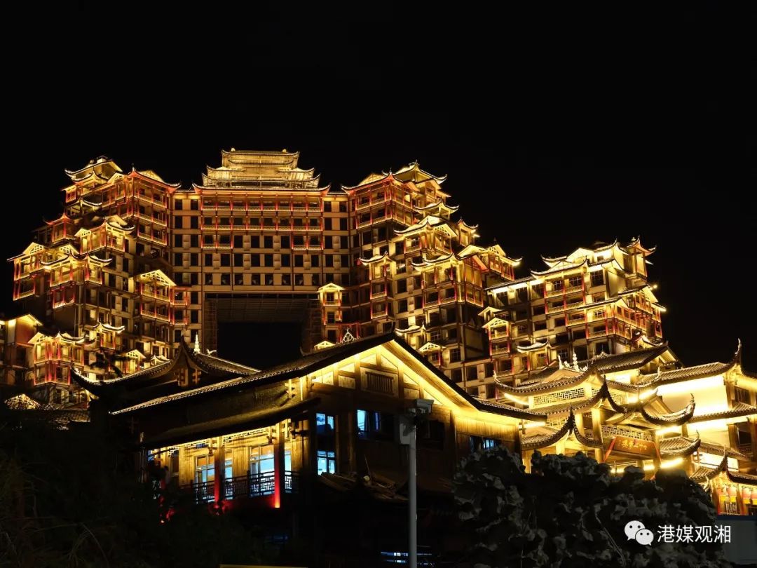 拒绝躺平的张家界，治愈了我的精神内耗