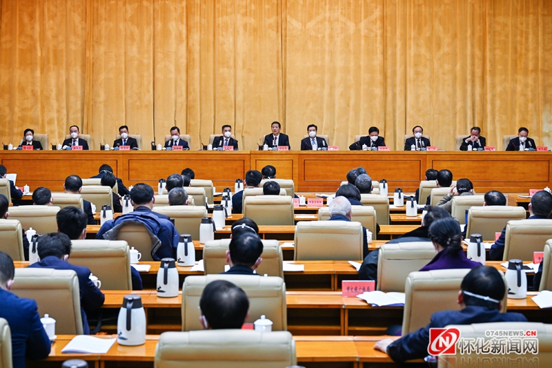 怀化市委经济工作会议召开 许忠建黎春秋讲话