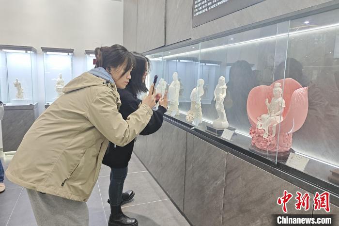 【文化拾遗 魅力泉州】走进瓷都德化：“中国白”惊艳世界 - 华声在线