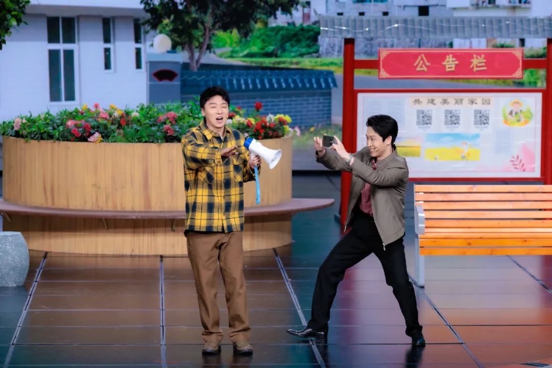 央视元宵晚会这个小品被高赞给了新闻工作者什么启示