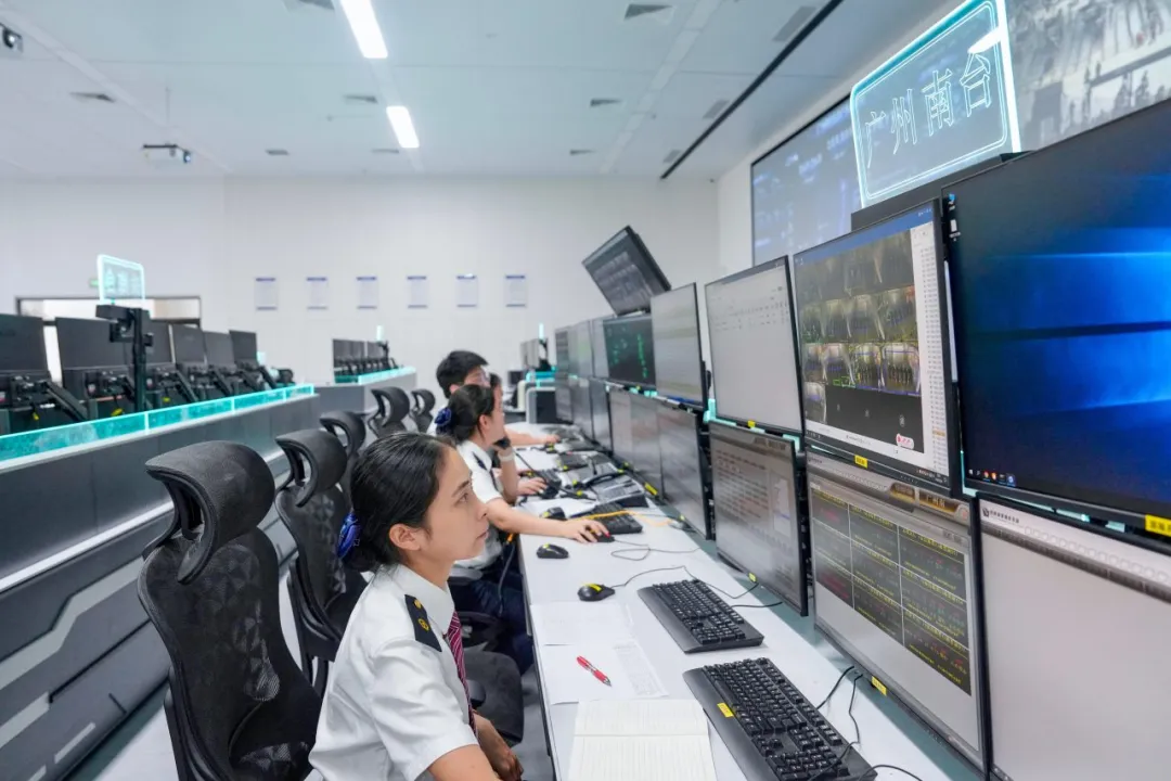 最短发车间隔40秒,冲上热搜!网友:不愧是“宇宙第一大站”
